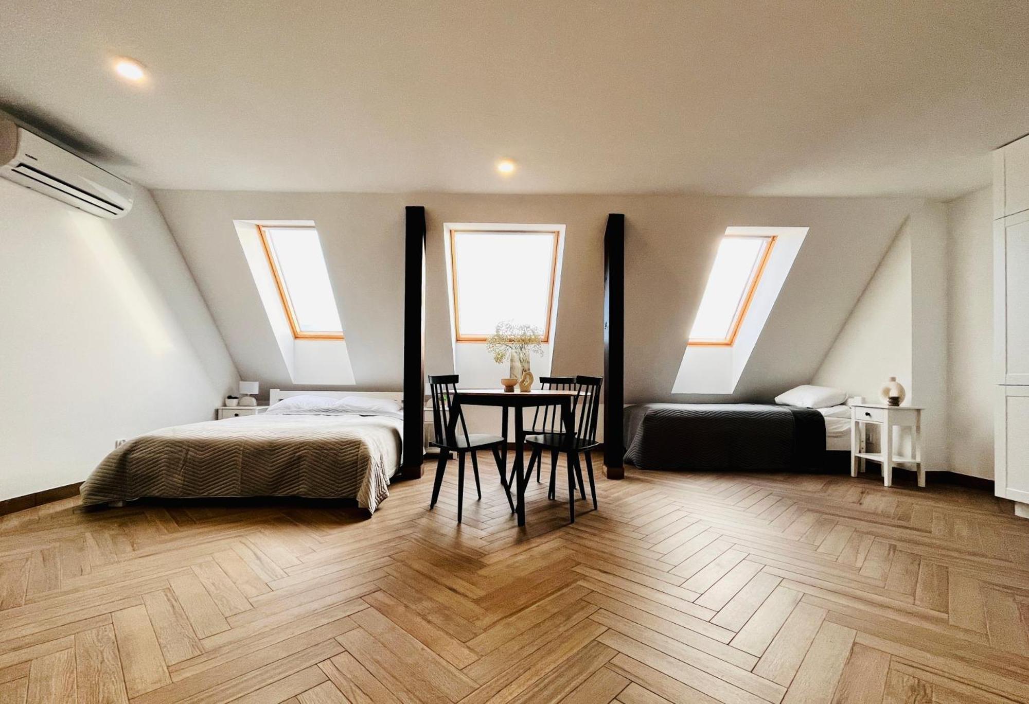 Apartamenty Kamienica Centrum - 1 Maja Lubiń Buitenkant foto