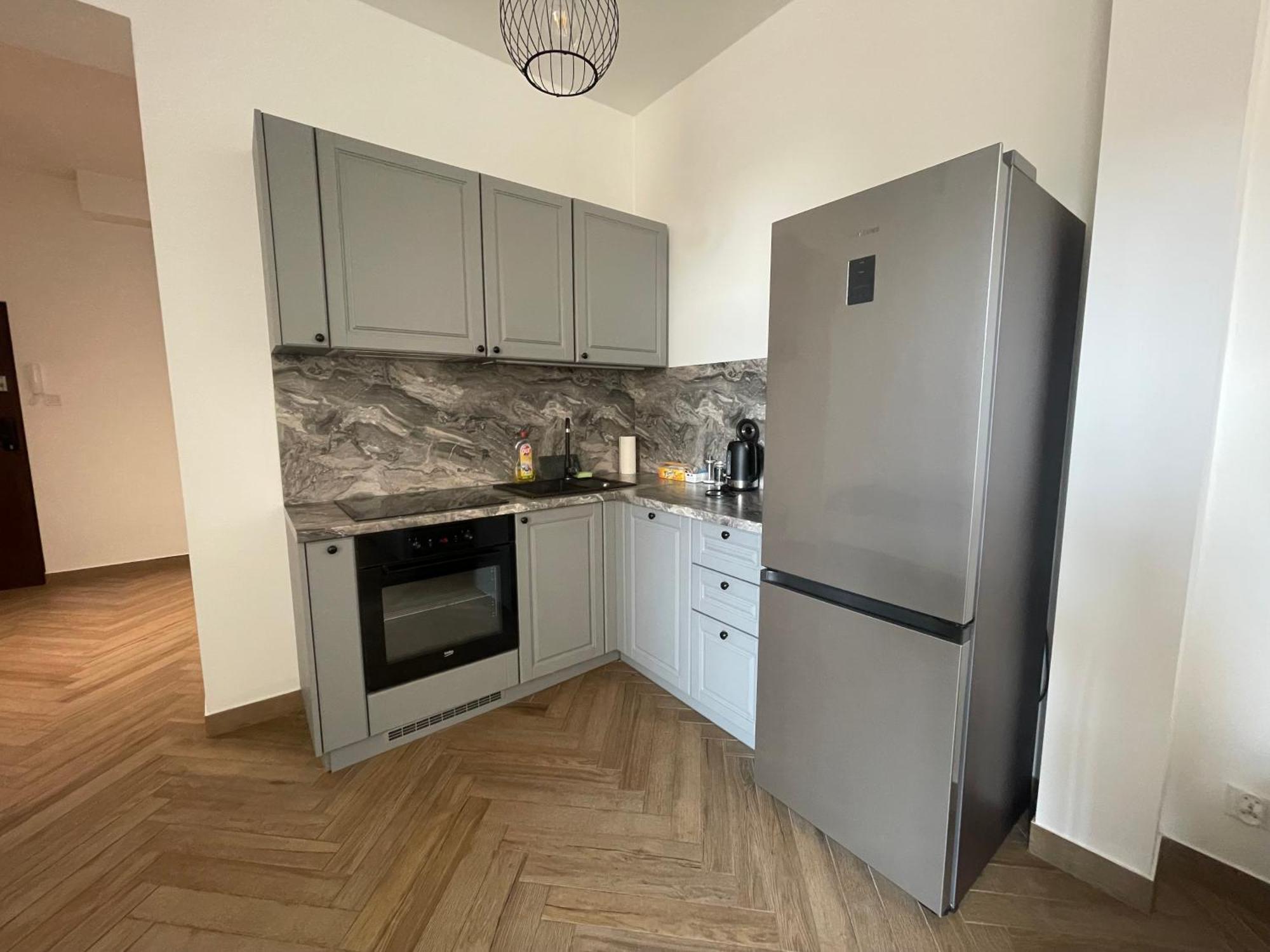 Apartamenty Kamienica Centrum - 1 Maja Lubiń Buitenkant foto